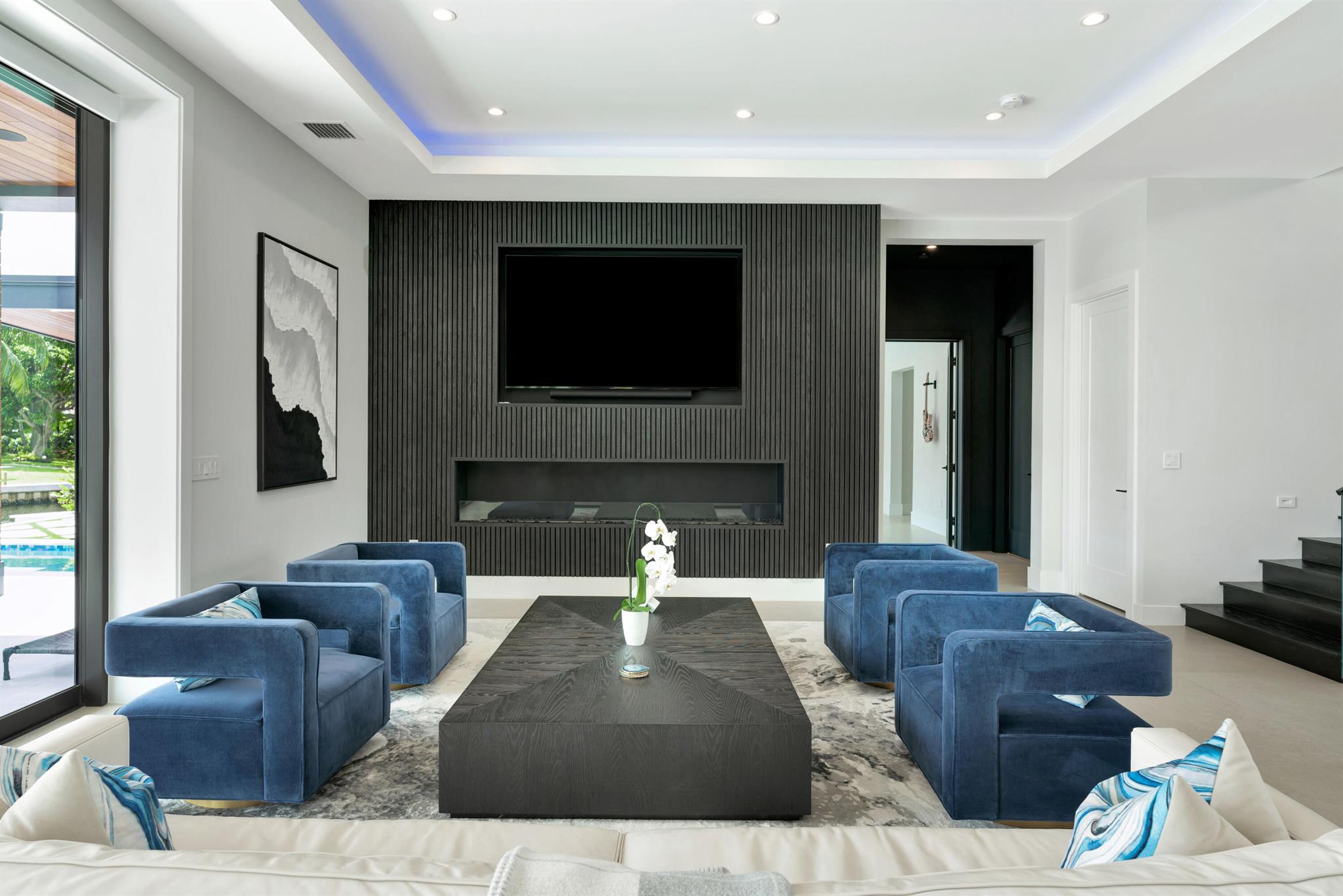 2143 Carib Cir Palm Beach Gardens, FL 33410