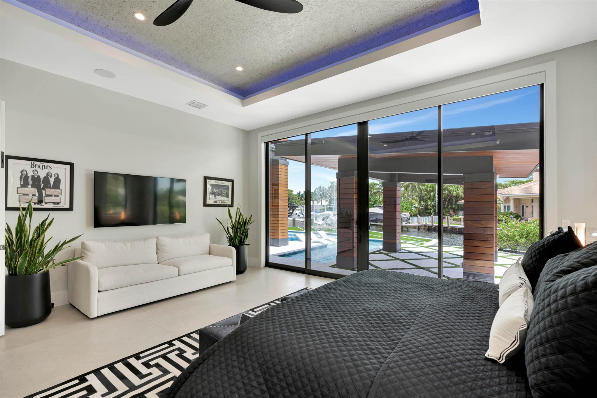 2143 Carib Cir Palm Beach Gardens, FL 33410