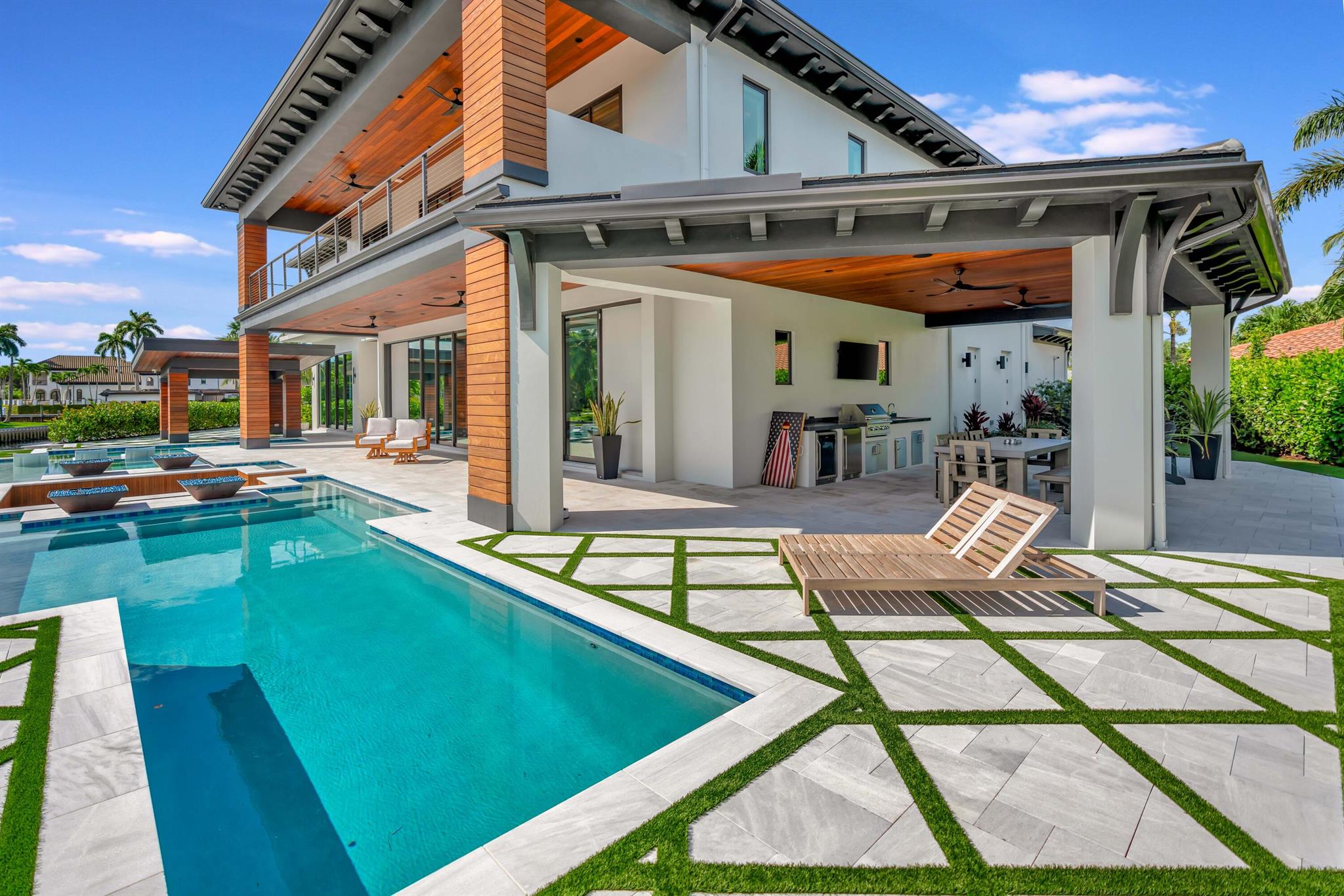 2143 Carib Cir Palm Beach Gardens, FL 33410