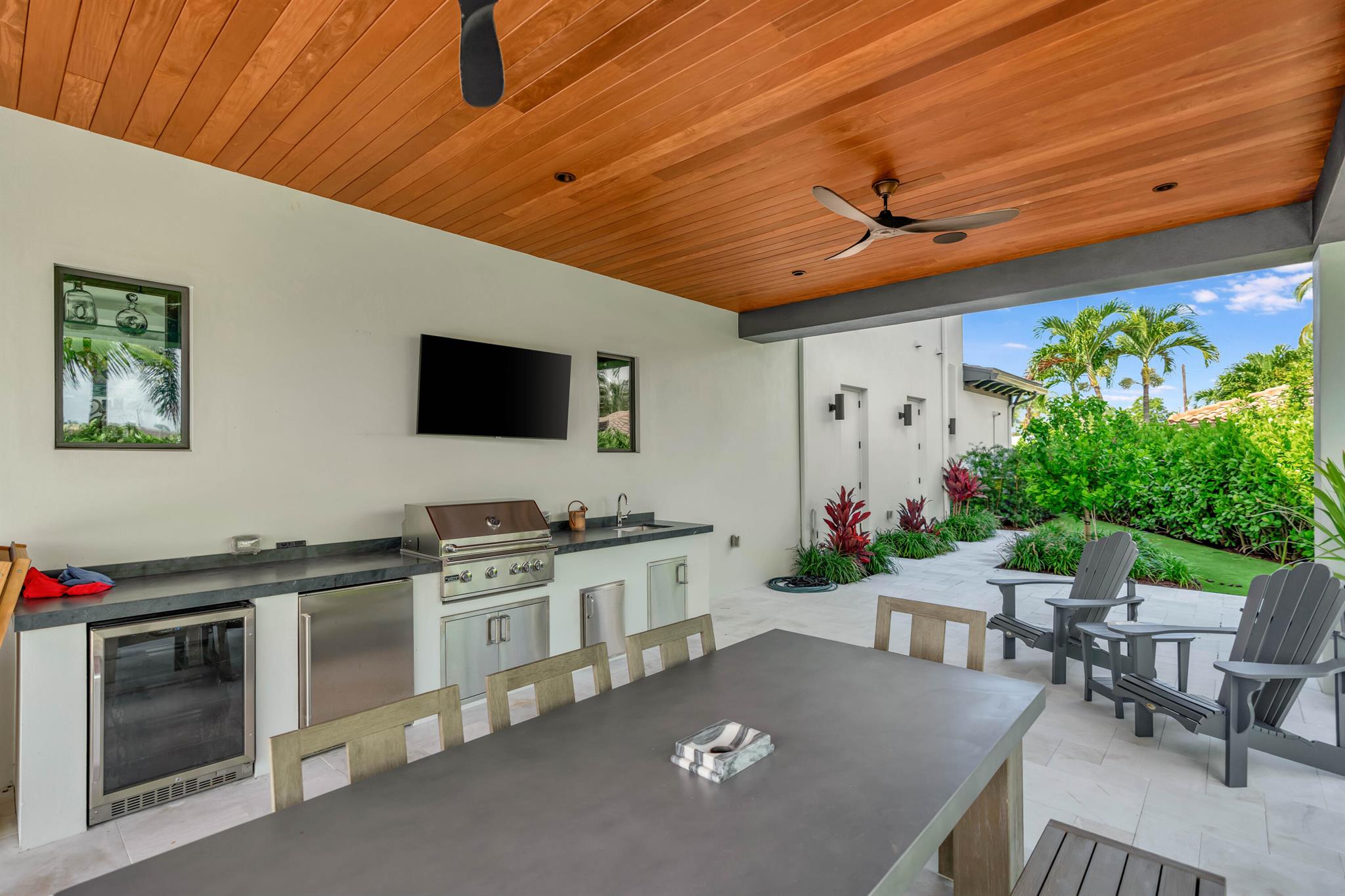 2143 Carib Cir Palm Beach Gardens, FL 33410