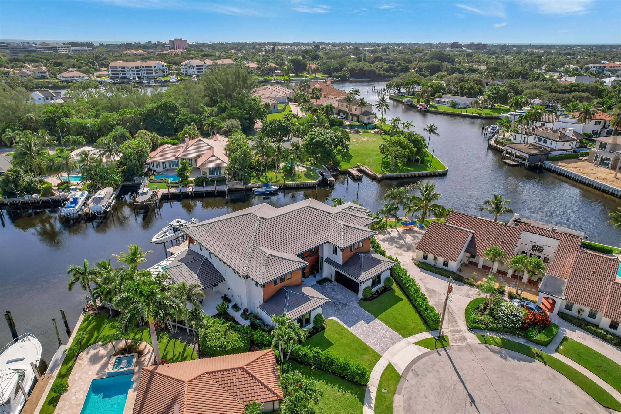 2143 Carib Cir Palm Beach Gardens, FL 33410