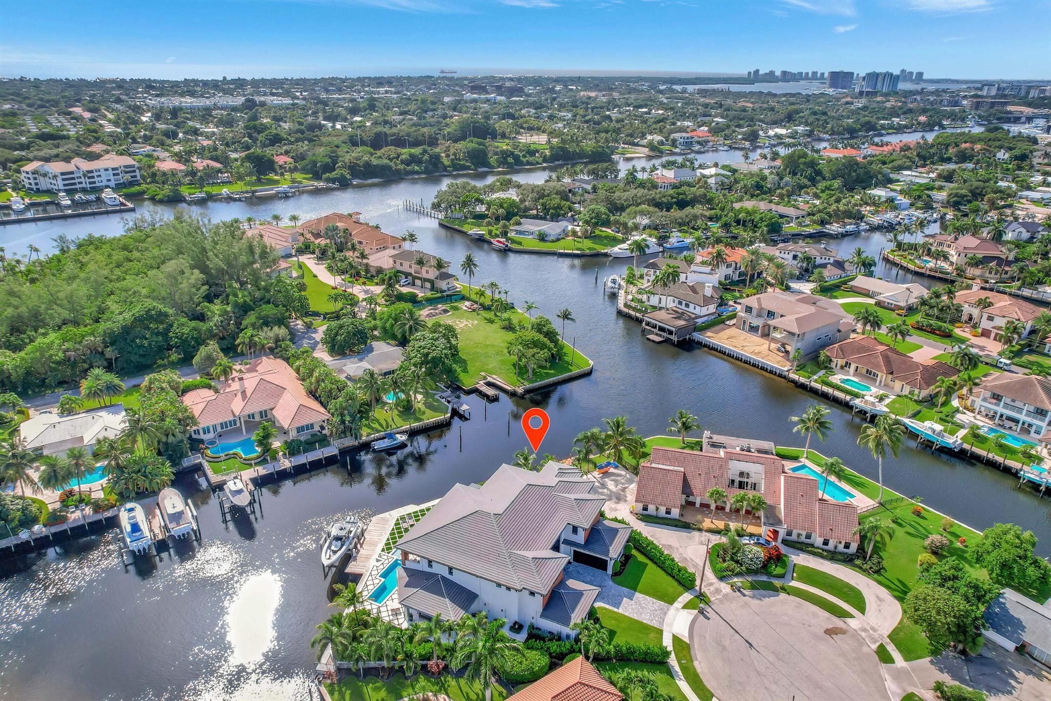 2143 Carib Cir Palm Beach Gardens, FL 33410