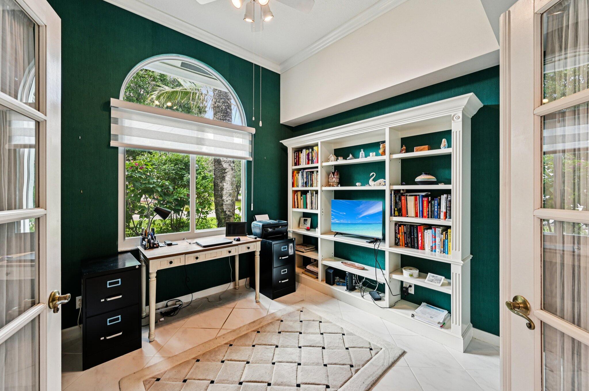 231 Sparrow Pt Jupiter, FL 33458