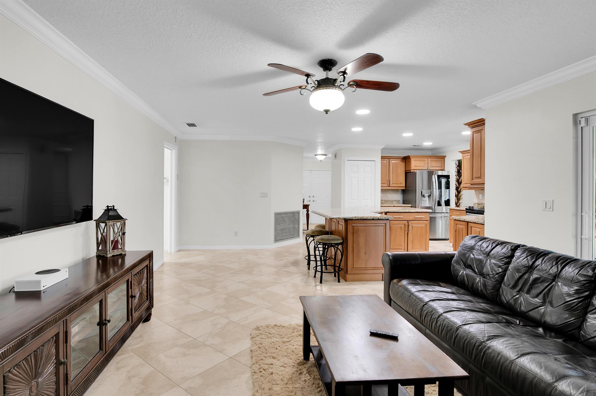 1560 SW 16th St Boca Raton, FL 33486