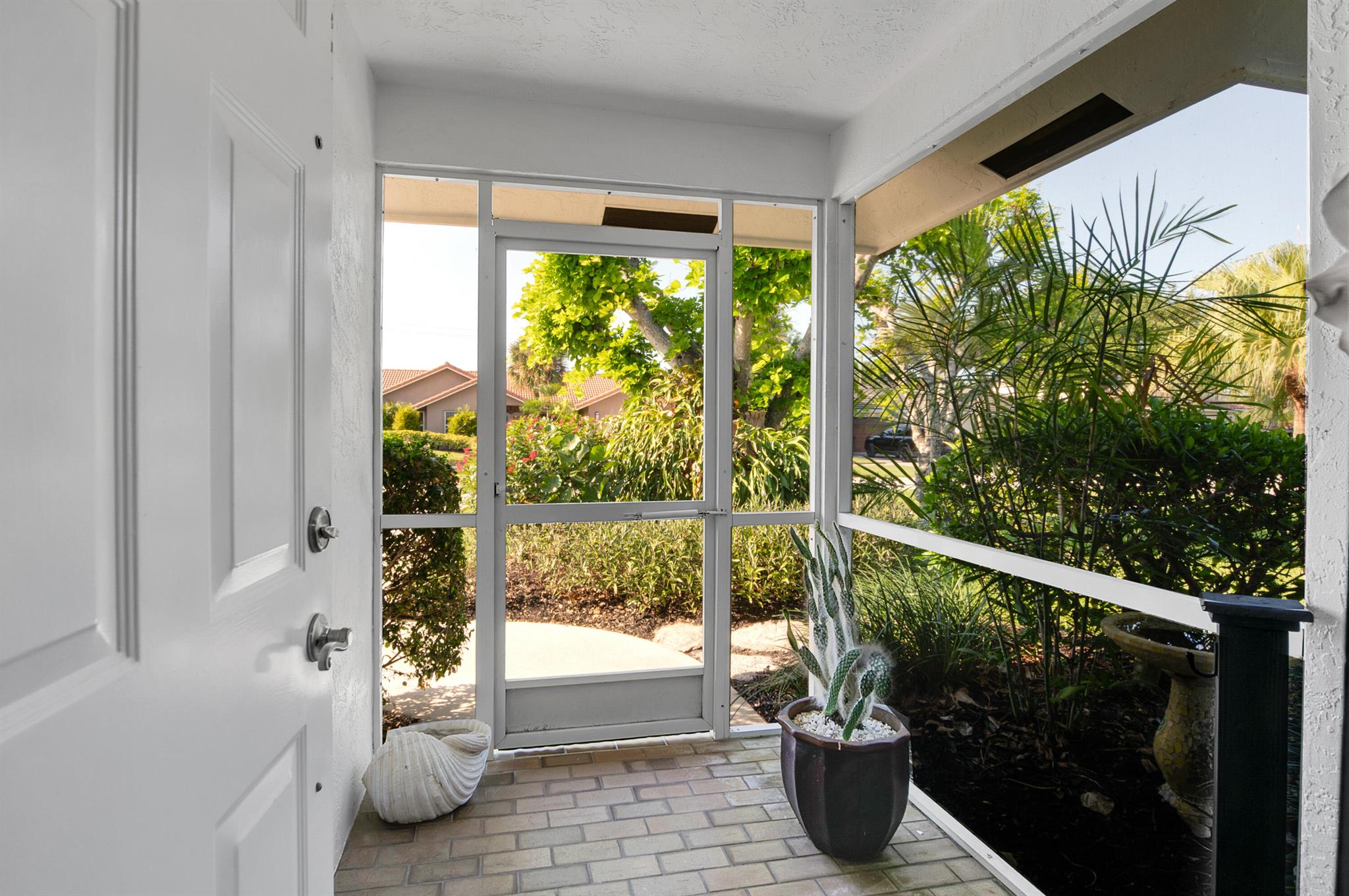 1560 SW 16th St Boca Raton, FL 33486