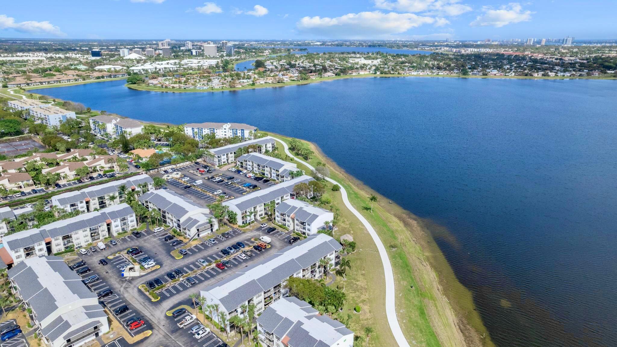 718 Executive Ctr Dr #34