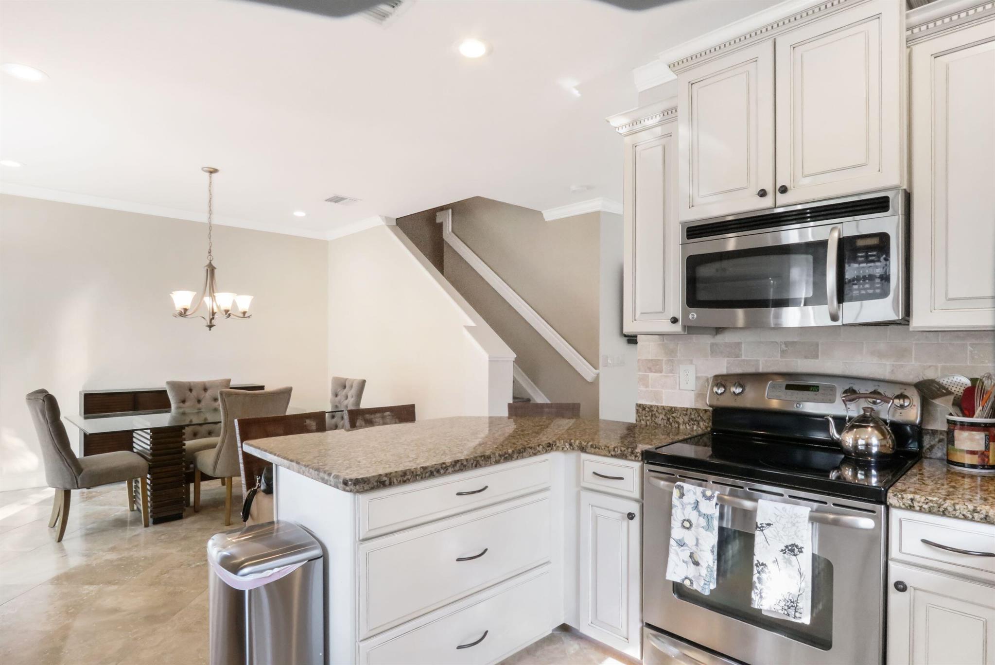 158 Delancey Ave Delray Beach, FL 33484