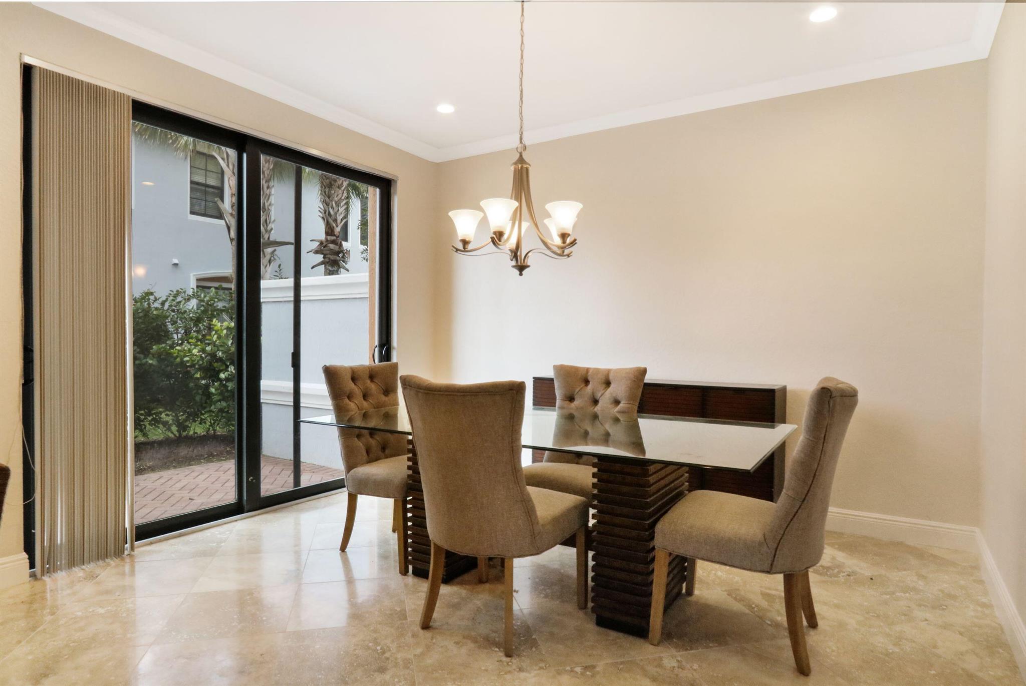 158 Delancey Ave Delray Beach, FL 33484