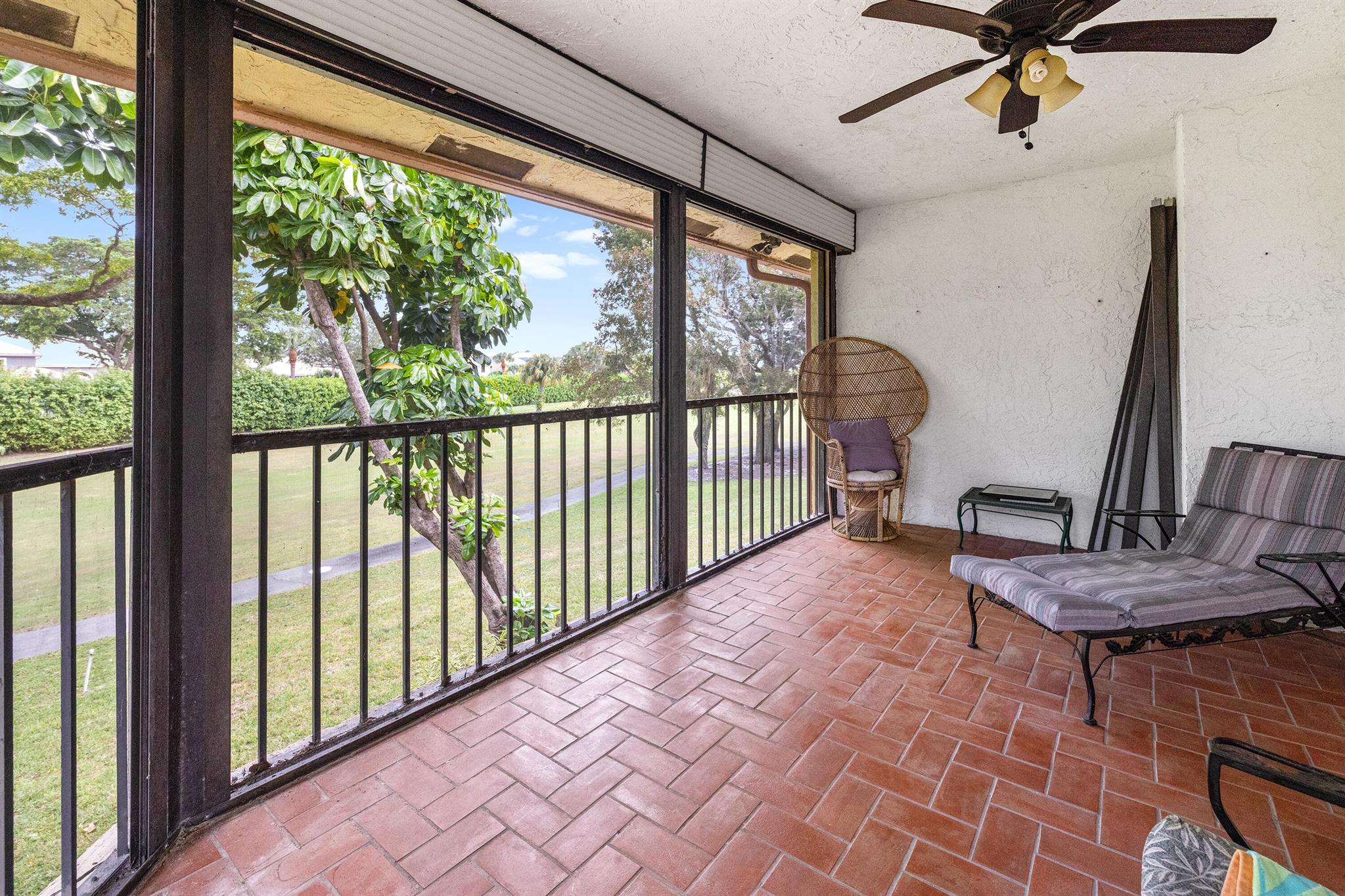 5355 10th Fairway Dr #1 Delray Beach, FL 33484