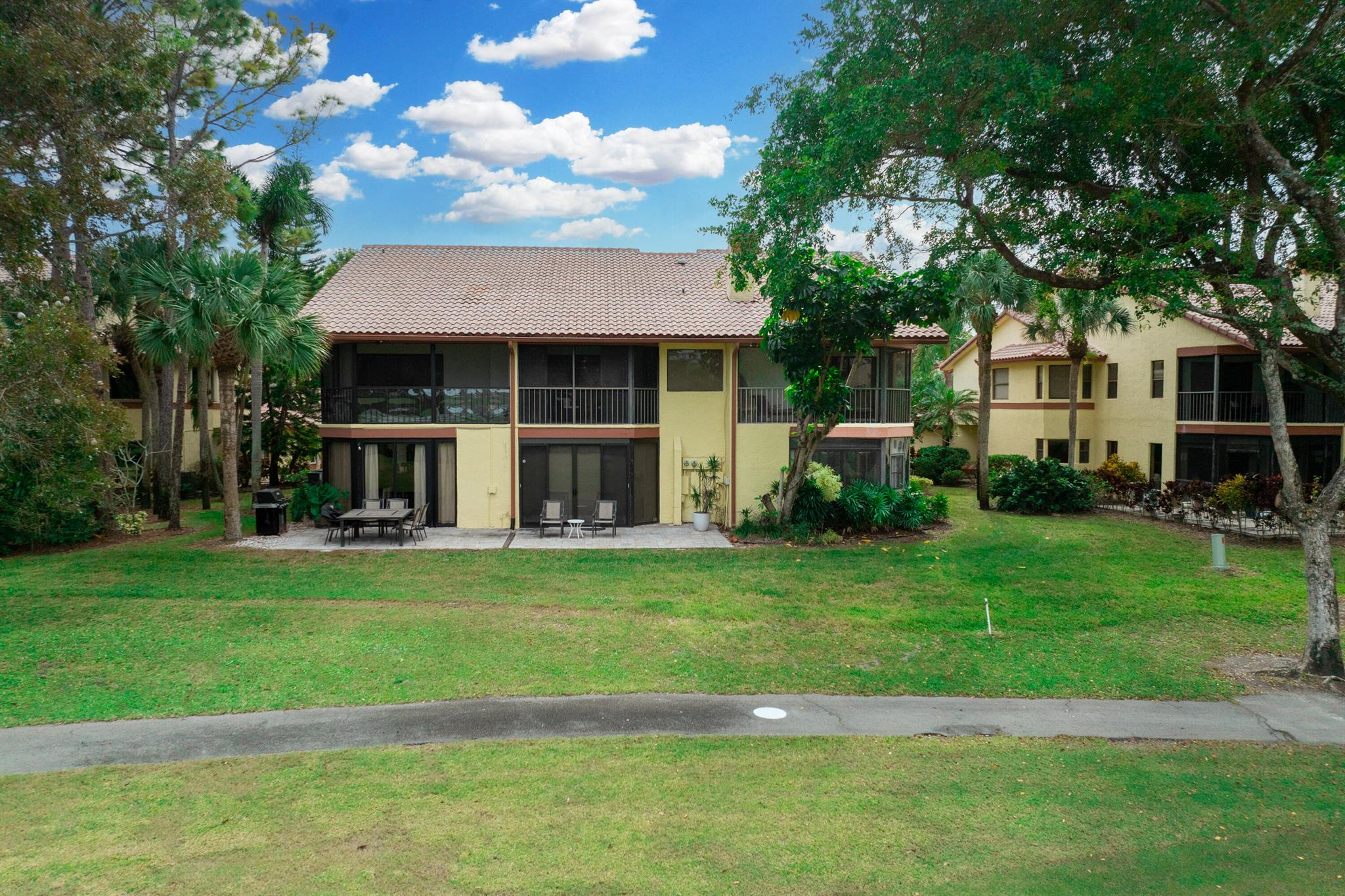 5355 10th Fairway Dr #1 Delray Beach, FL 33484