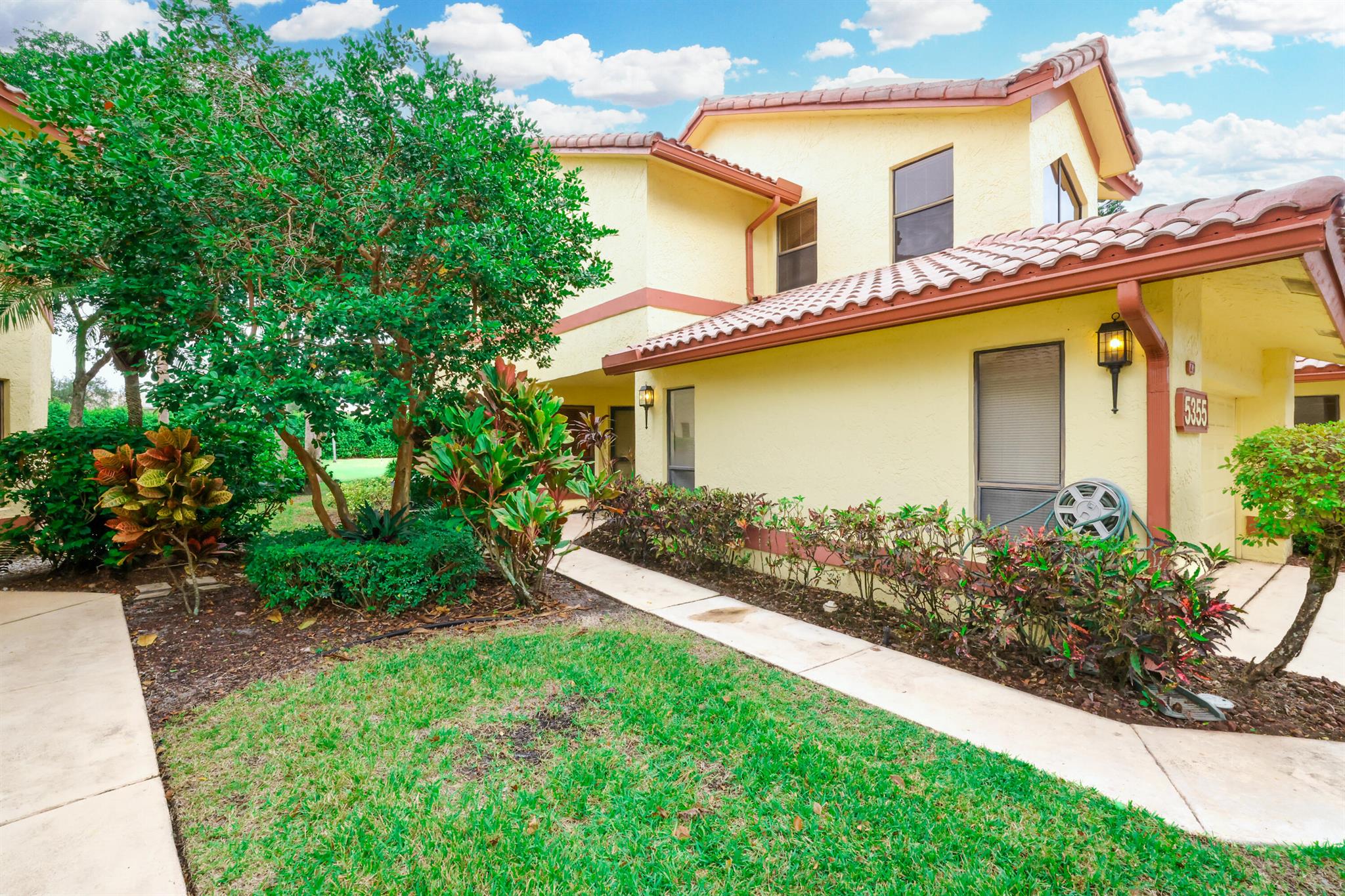 5355 10th Fairway Dr #1 Delray Beach, FL 33484