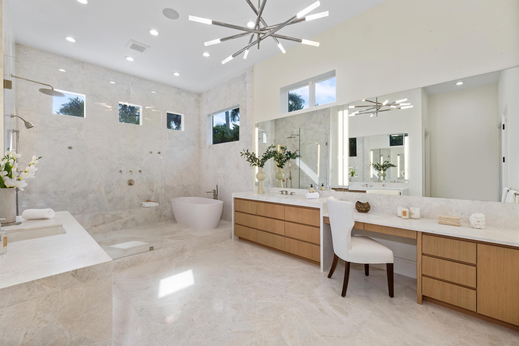 11745 Bella Donna Ct Palm Beach Gardens, FL 33418