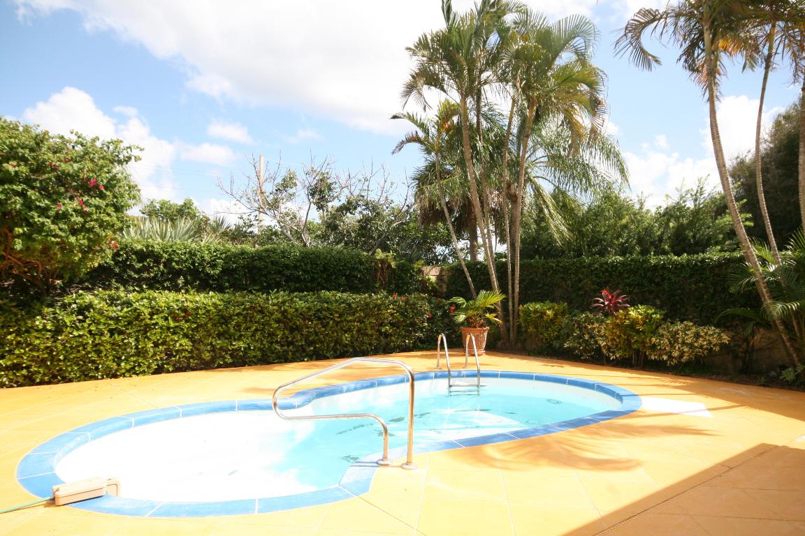 141 Seashore Jupiter, FL 33477