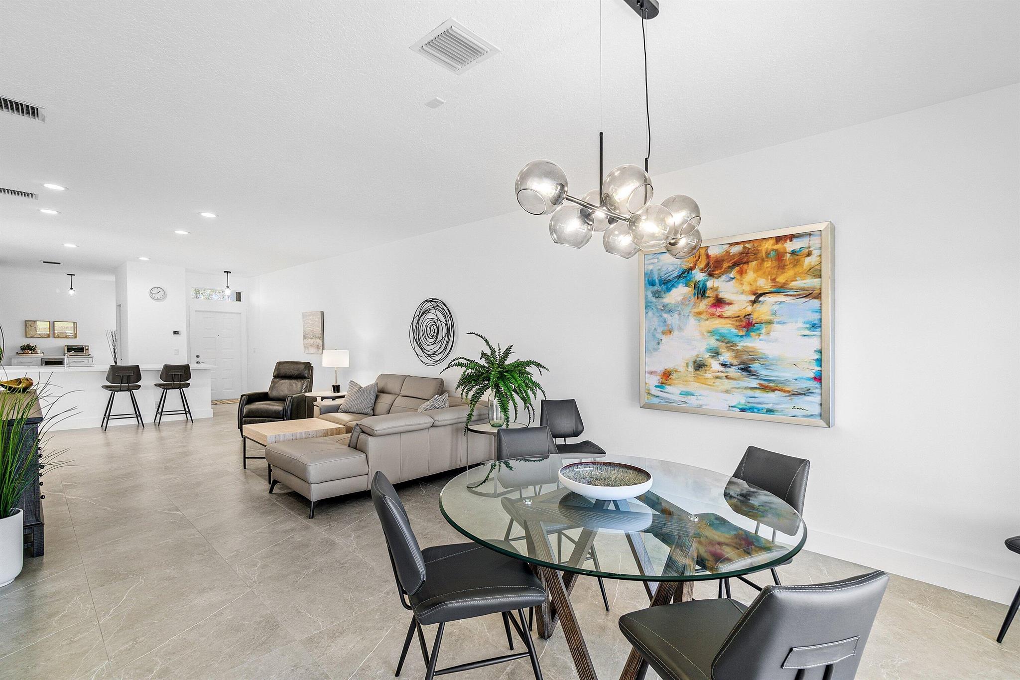 10605 Royal Caribbean Cir Boynton Beach, FL 33437