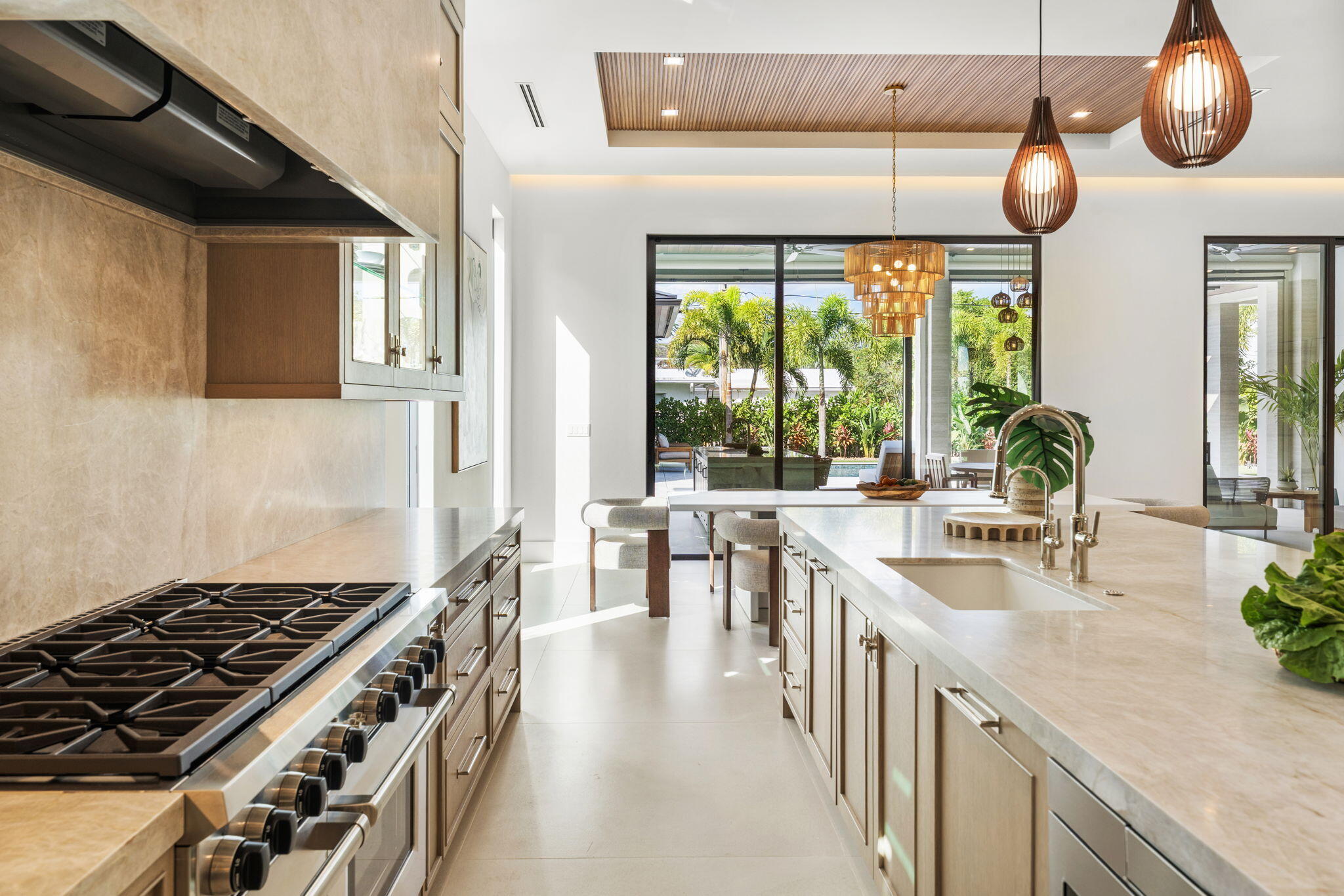 247 Seville West Palm Beach, FL 33405