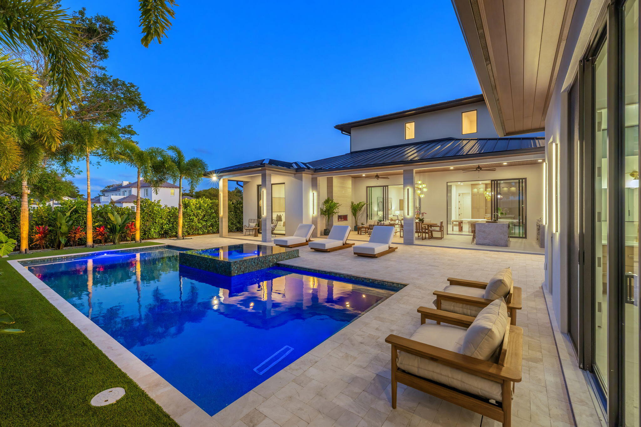 247 Seville West Palm Beach, FL 33405