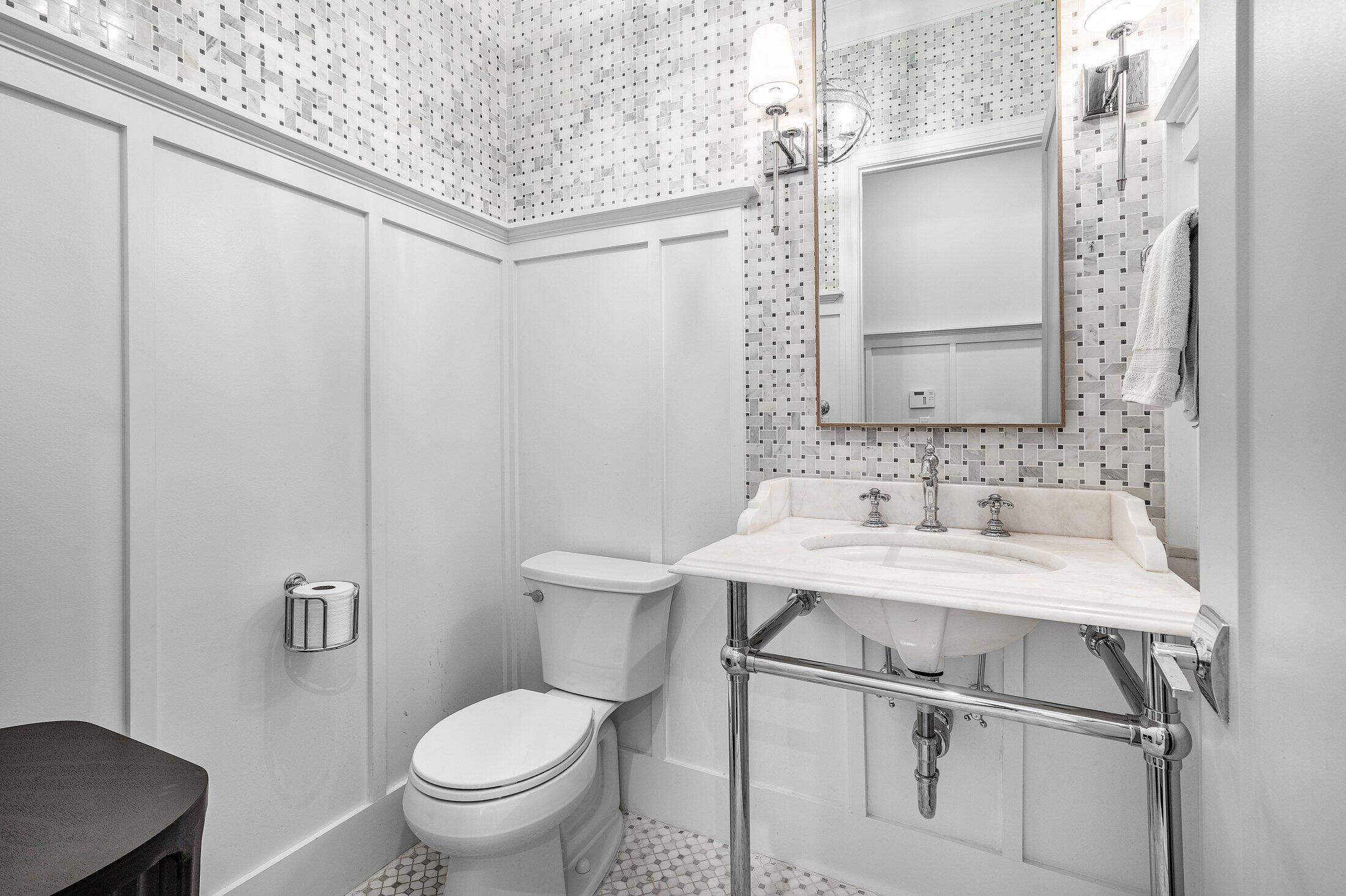 2100 Notre Dame Lake Worth Beach, FL 33460