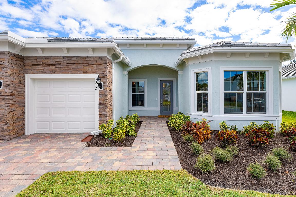 5312 Blue Reed Lake Worth, FL 33467