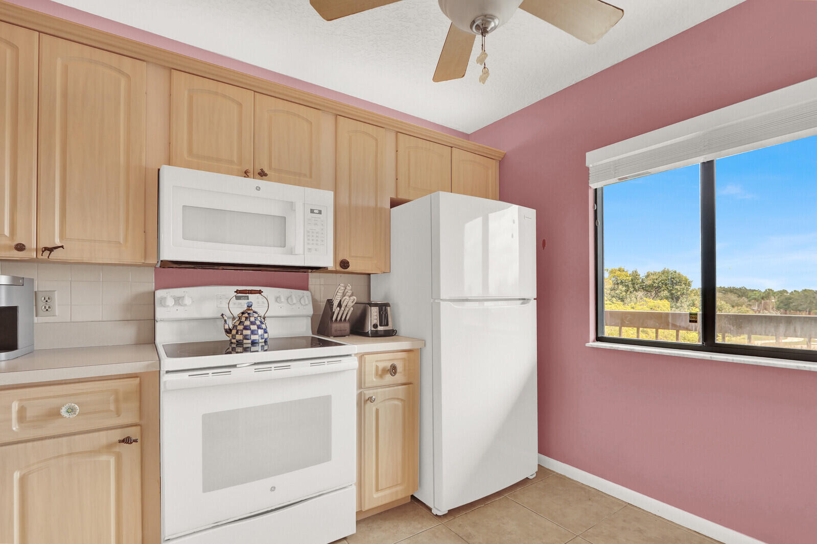 901 Seafarer #403 Jupiter, FL 33477