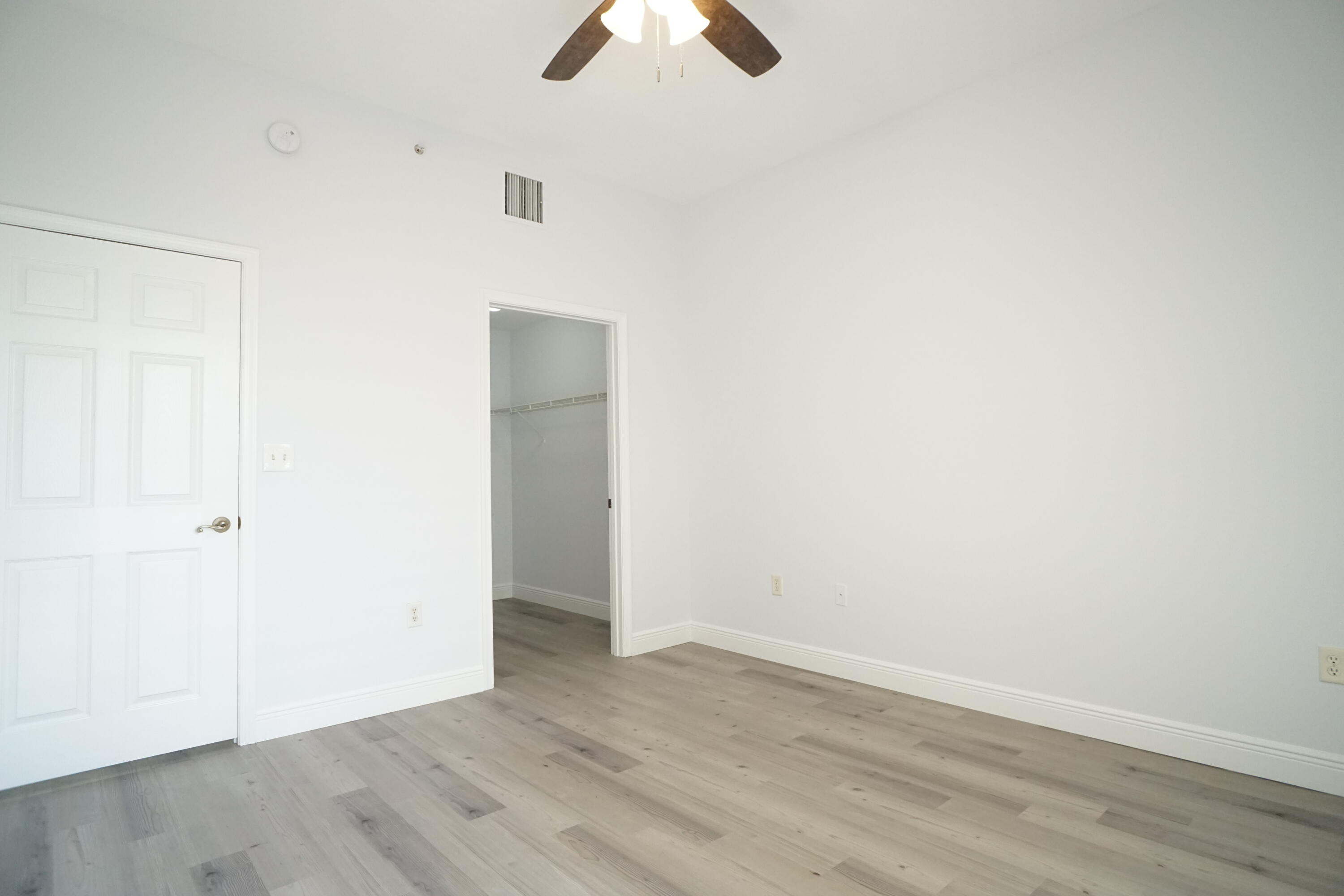 1200 Town Ctr #409 Jupiter, FL 33458