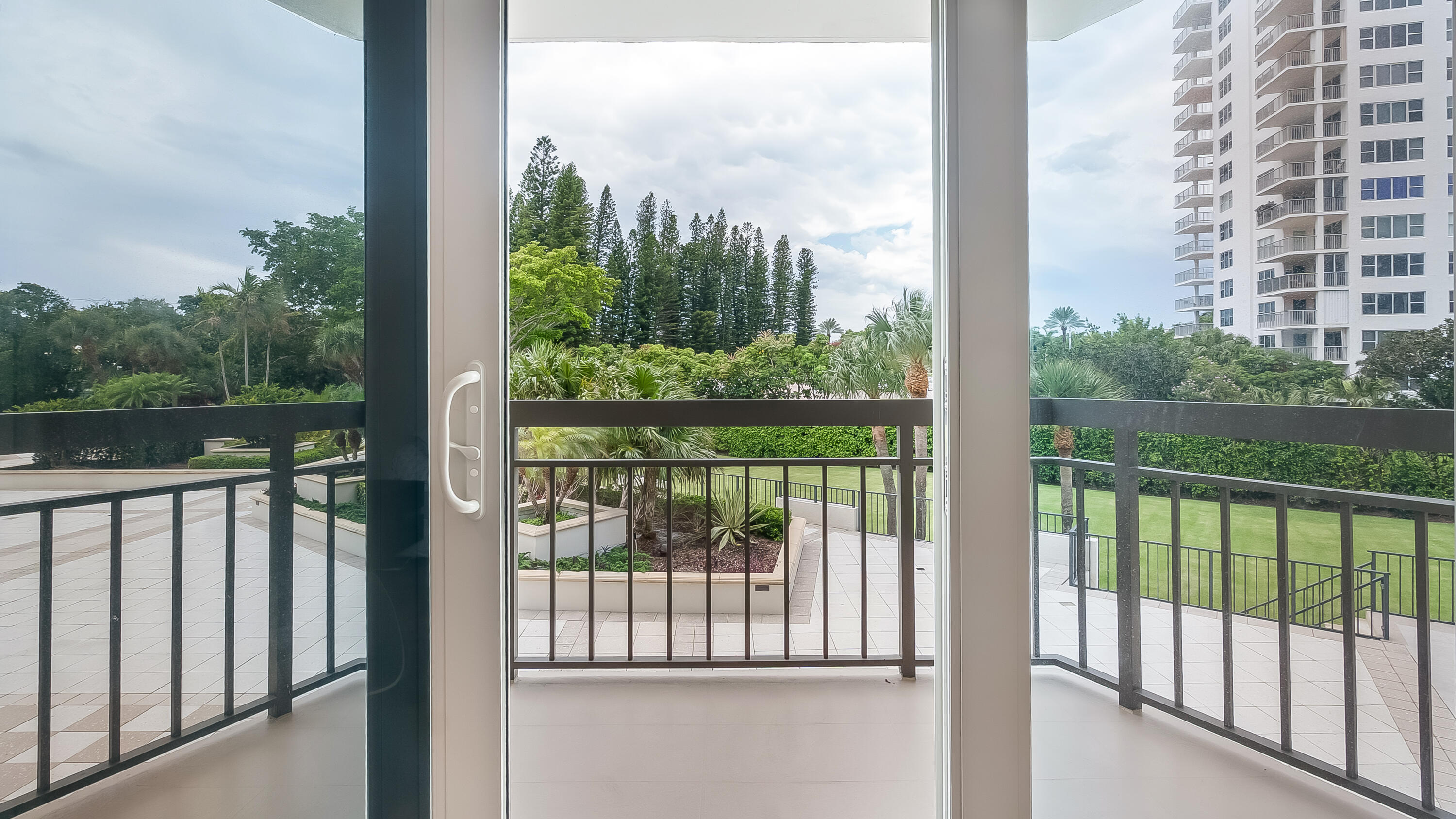 901 E Camino Real #2a Boca Raton, FL 33432