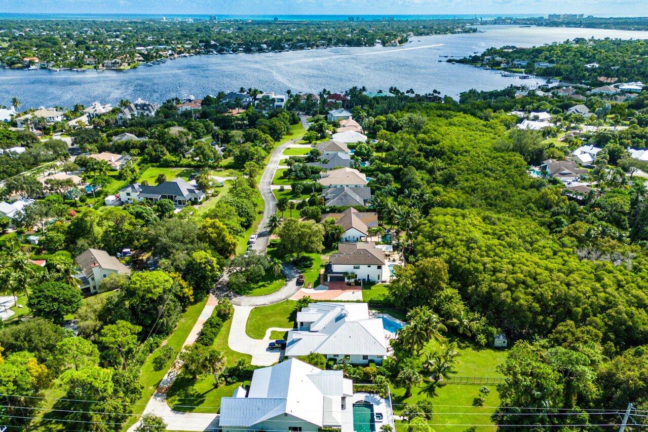 5980 Our Robbies Jupiter, FL 33458