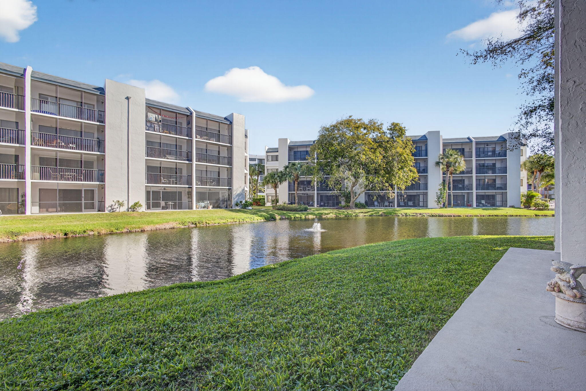 1605 S Us Hwy 1 #D105 Jupiter, FL 33477