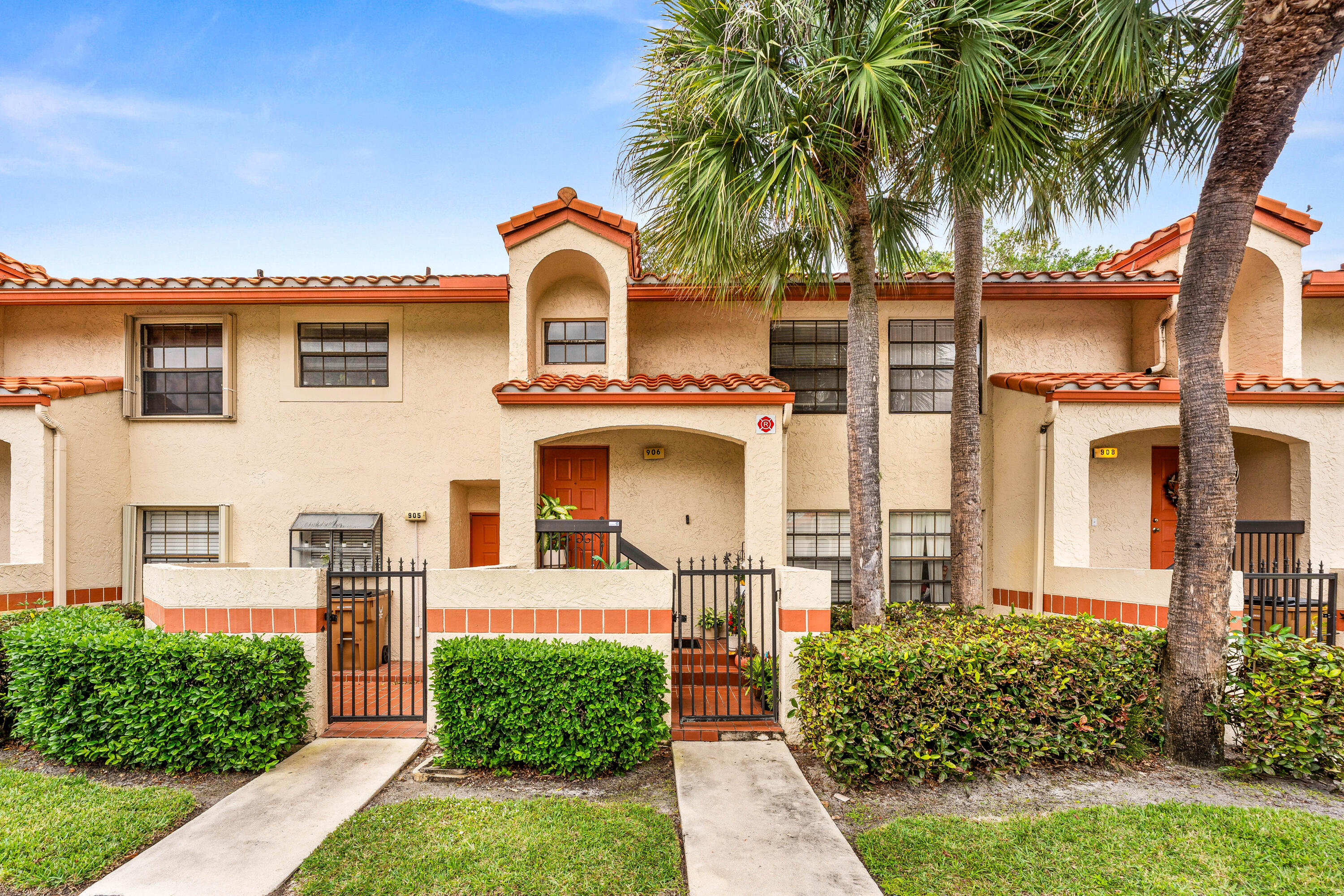 906 Congressional #906