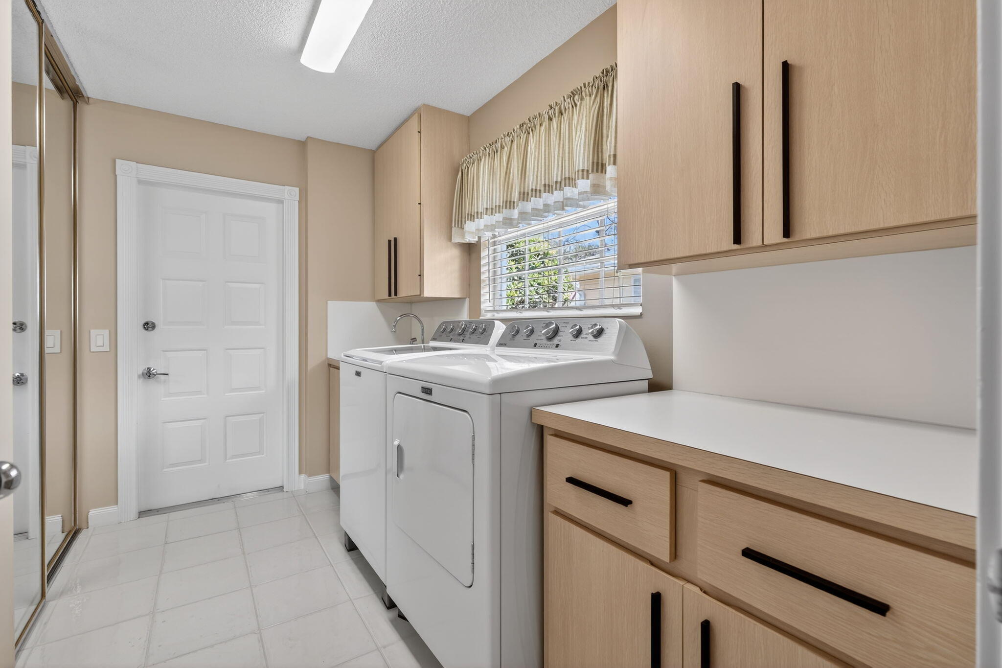 259 Brier Jupiter, FL 33458