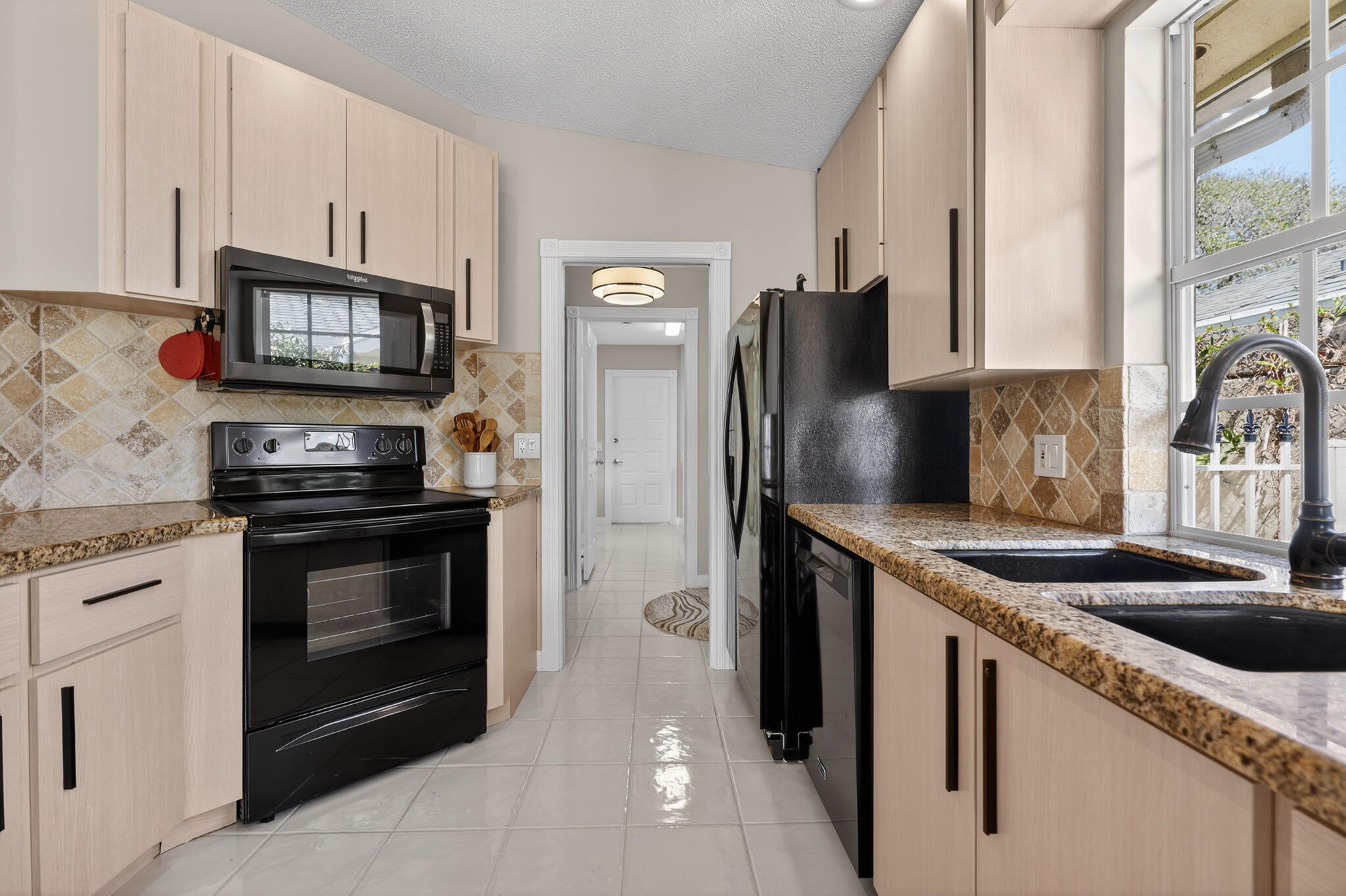 259 Brier Jupiter, FL 33458