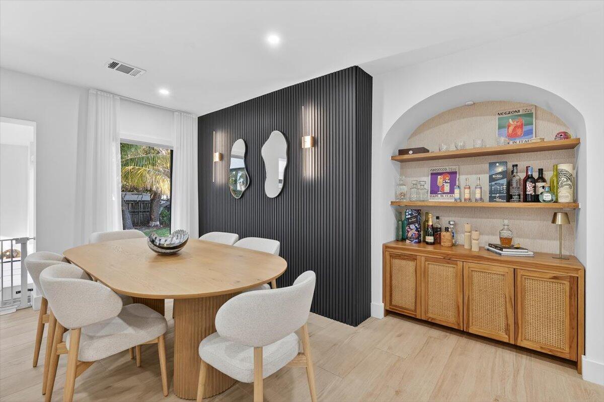 2601 SW 26th Miami, FL 33133