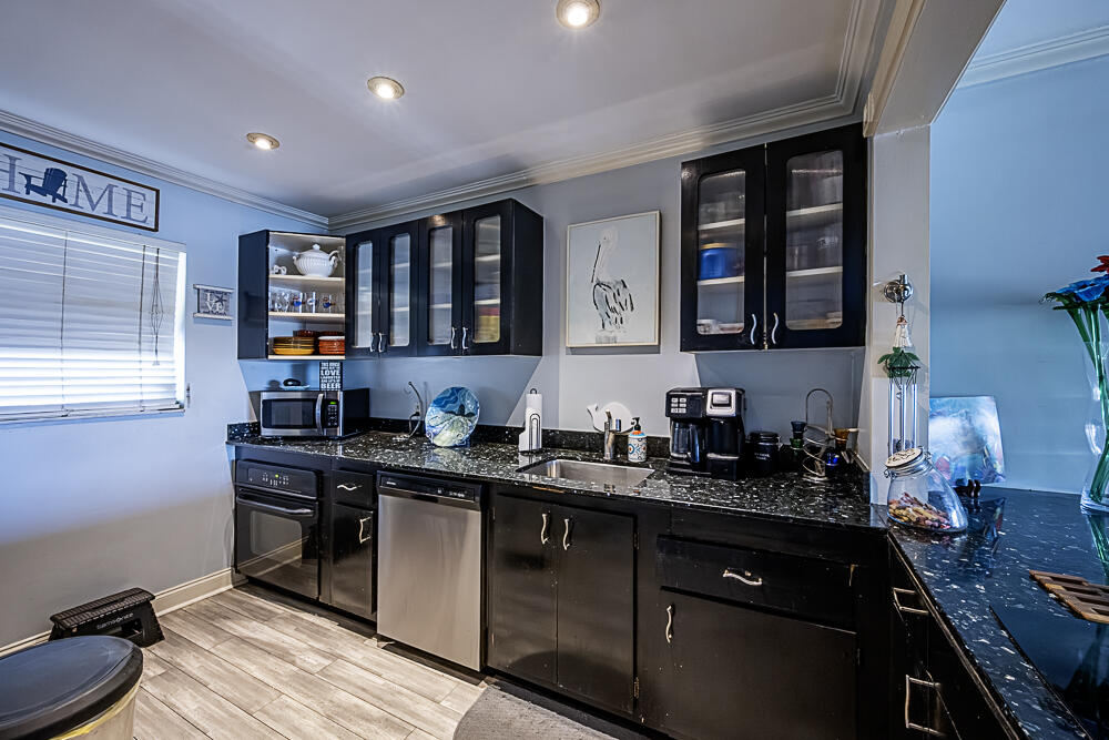 714 Northlake #208 North Palm Beach, FL 33408