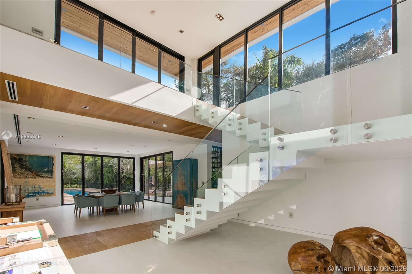 4131 SW 37th Ave Miami, FL 33133