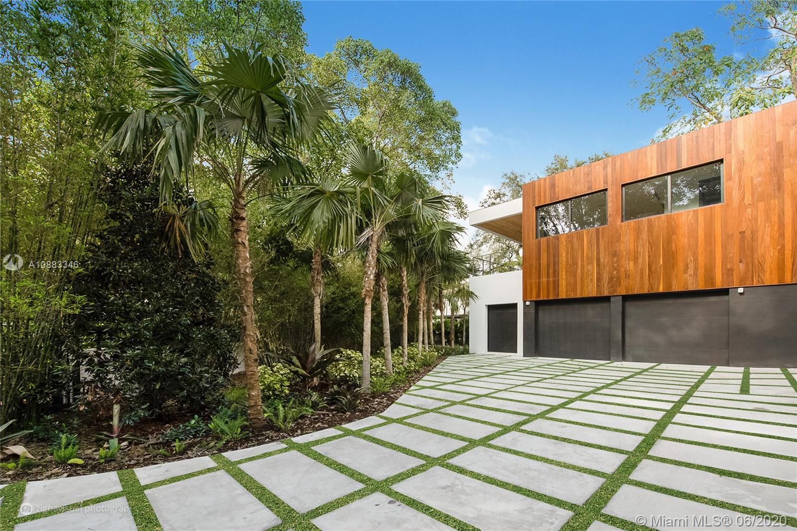 4131 SW 37th Ave Miami, FL 33133