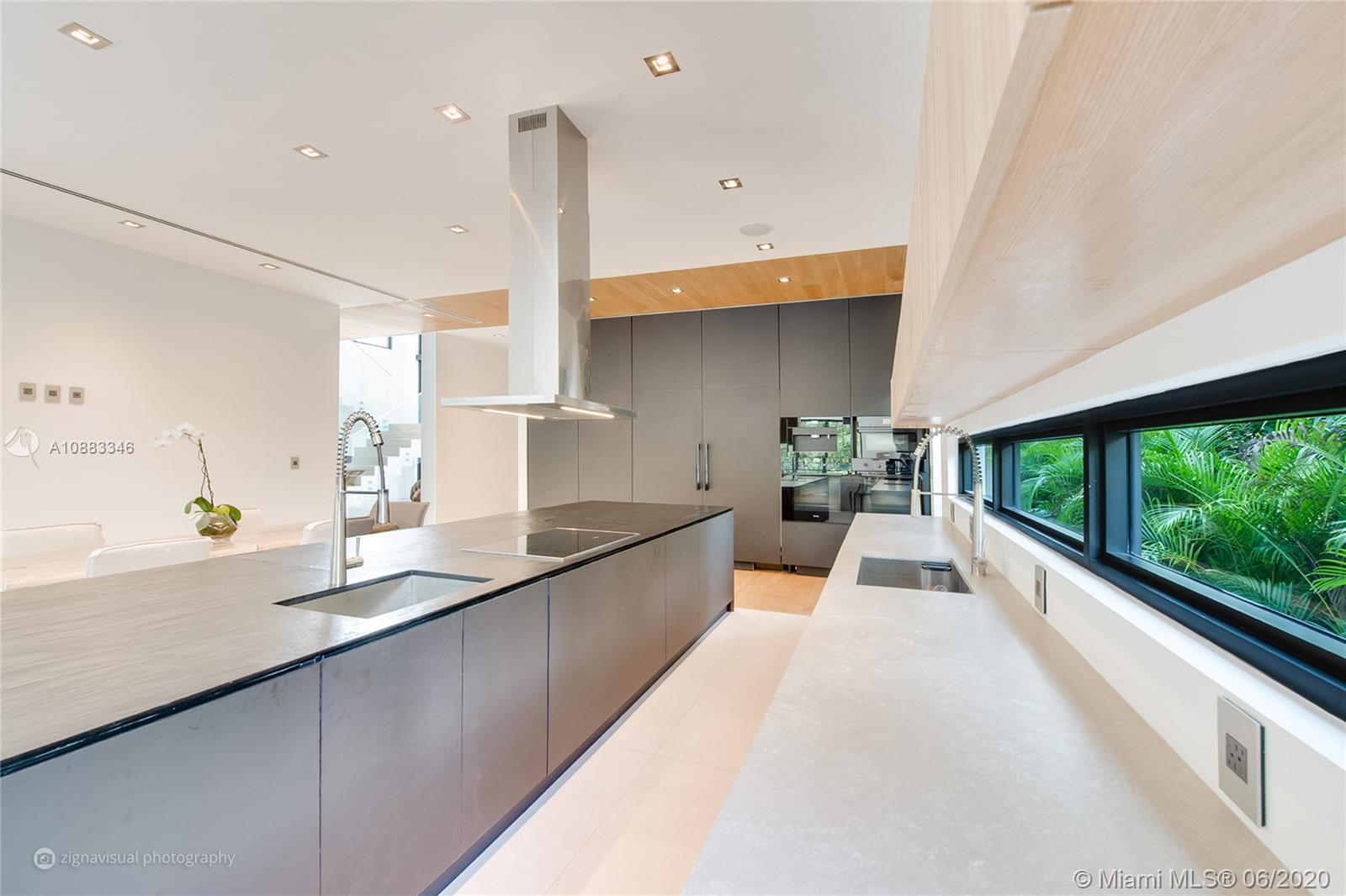 4131 SW 37th Ave Miami, FL 33133