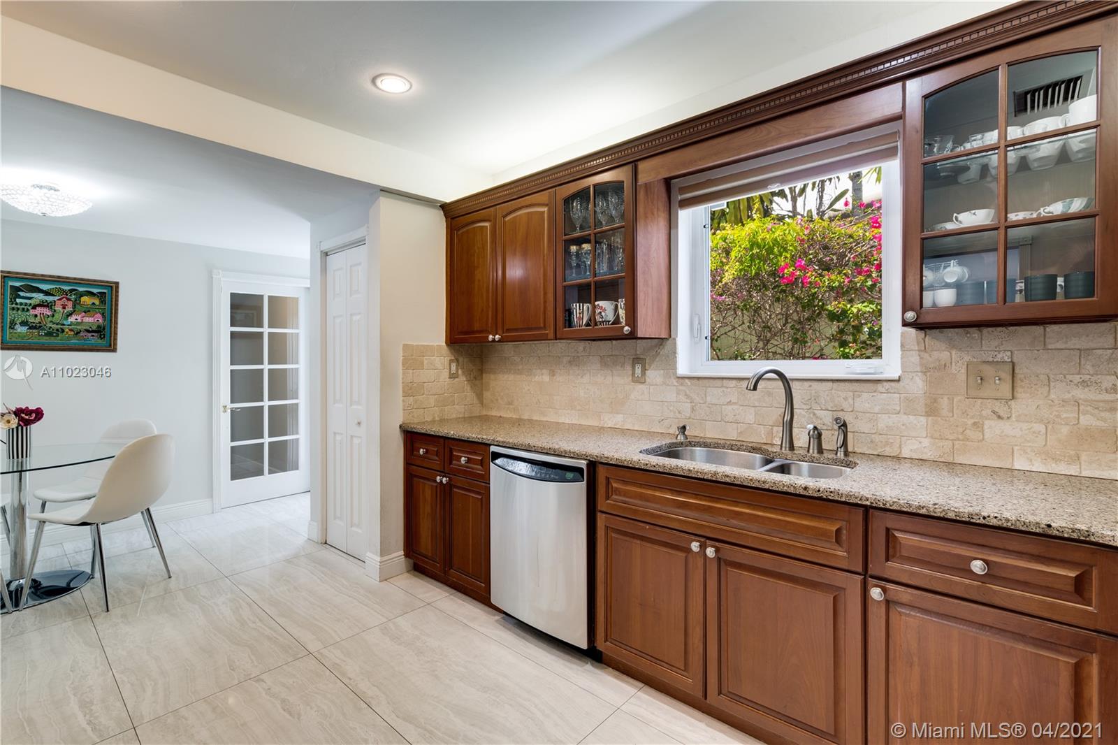 178 S Shore Dr S Coconut Grove, FL 33133