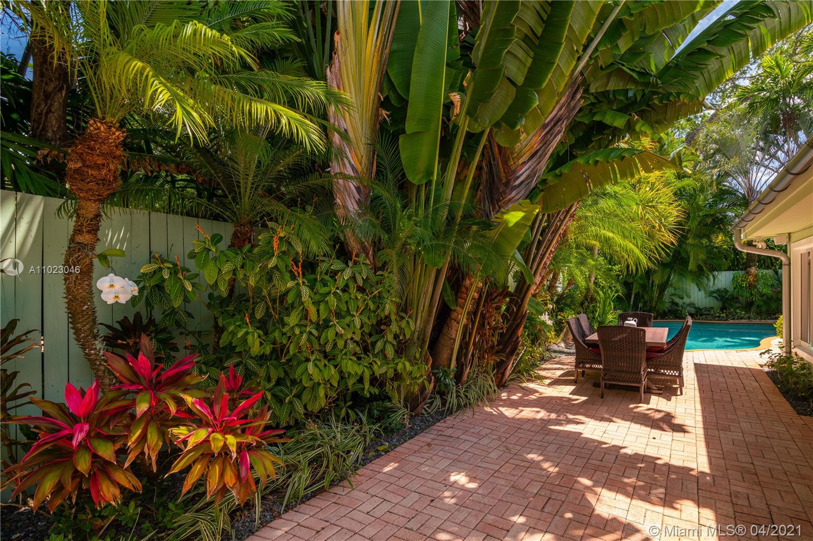 178 S Shore Dr S Coconut Grove, FL 33133