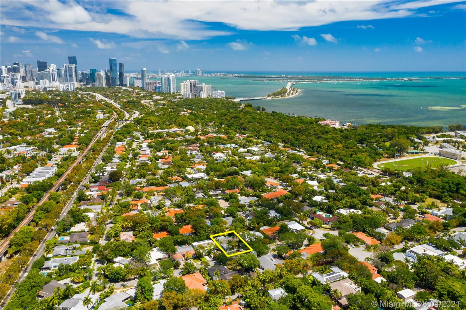 178 S Shore Dr S Coconut Grove, FL 33133