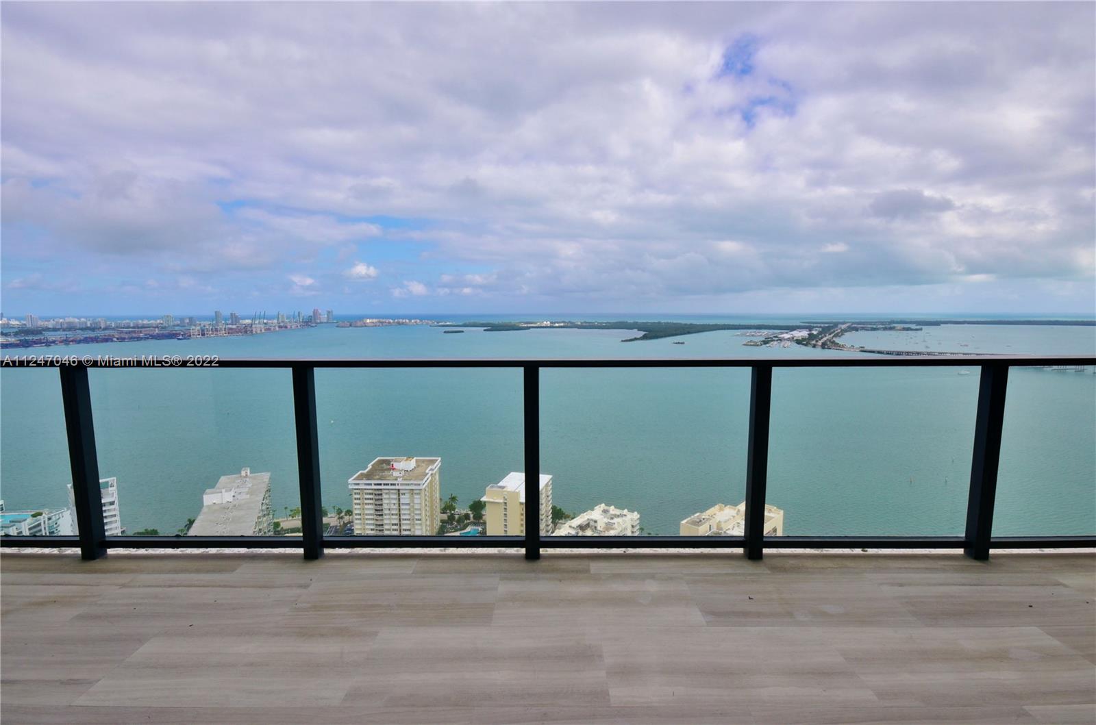 image Echo Brickell0