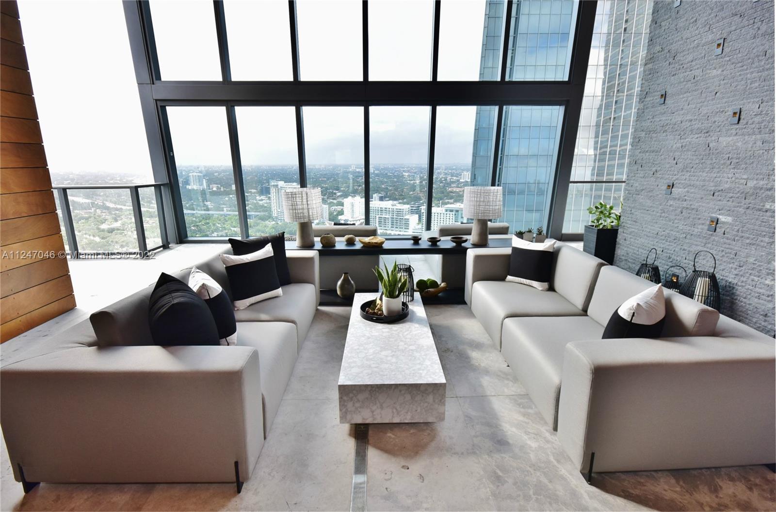 image Echo Brickell24