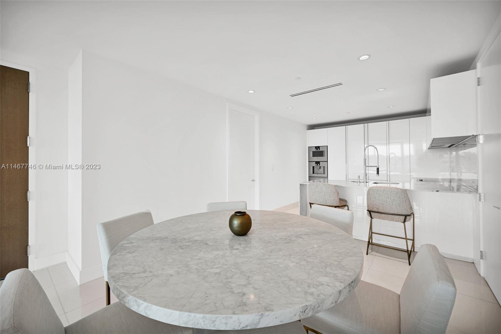 10201 Collins Ave #305,Bal Harbour, FL 33154