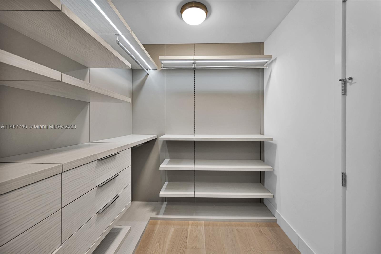 10201 Collins Ave #305,Bal Harbour, FL 33154