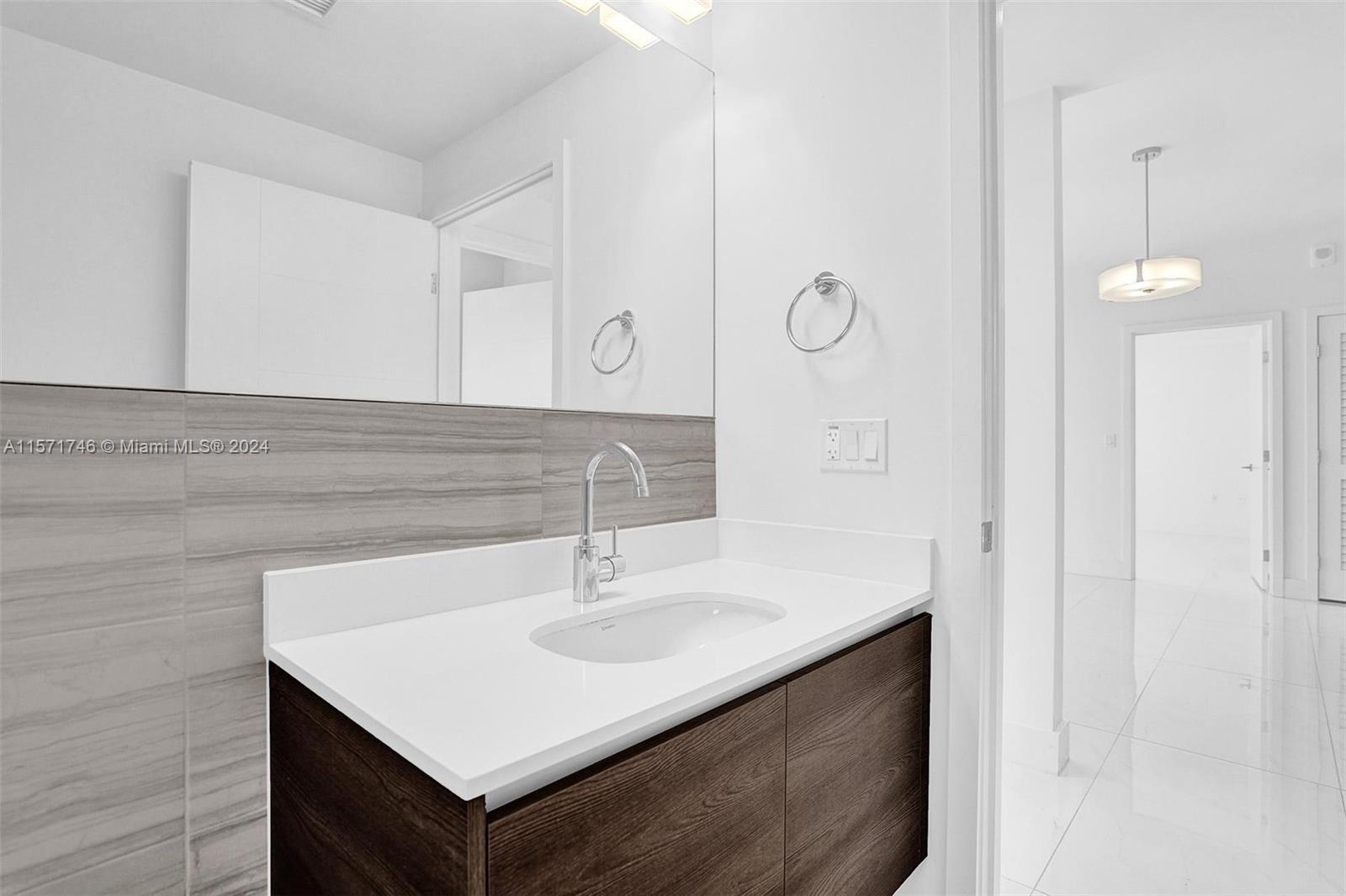 image Merrick Manor10