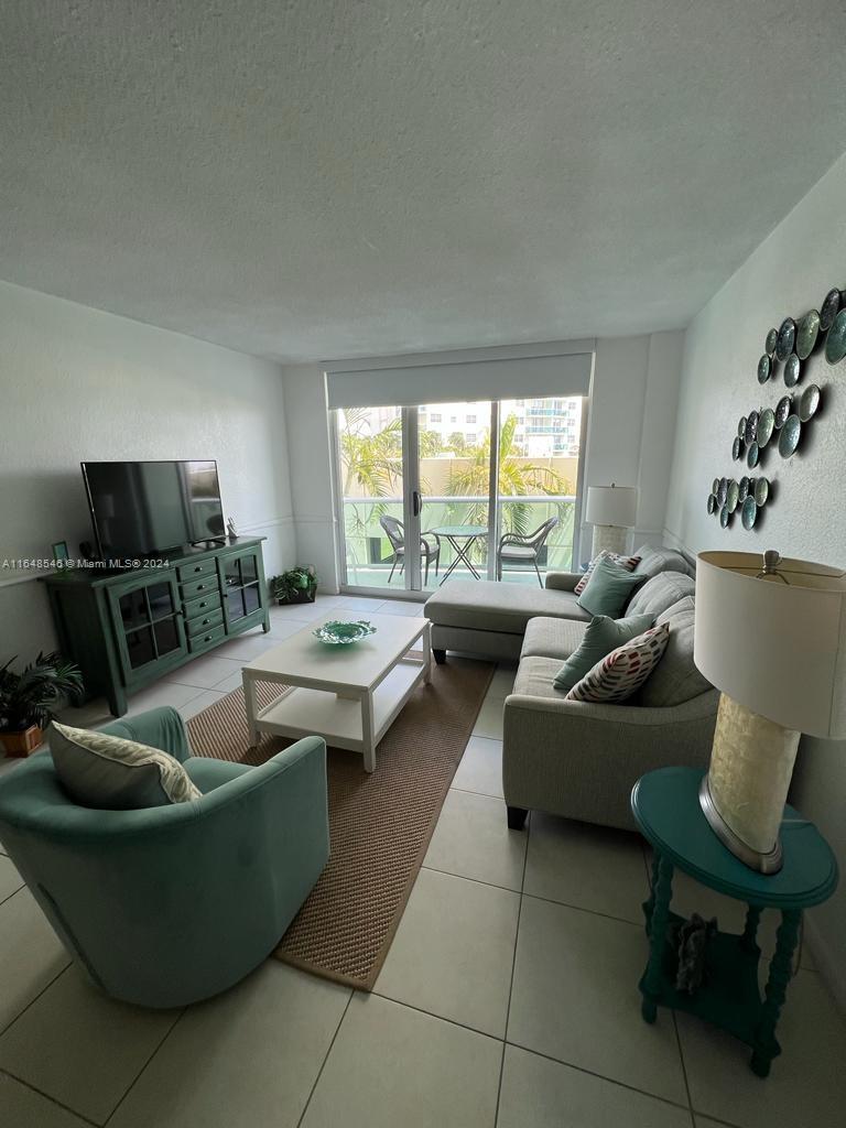 3901 S Ocean Dr #3A Hollywood, FL 33019