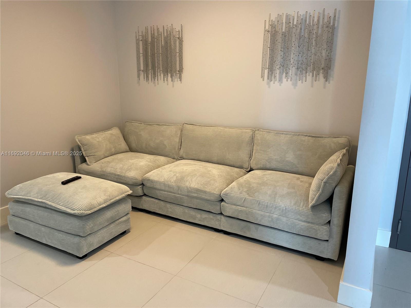 17301 Biscayne Blvd #1506 North Miami Beach, FL 33160