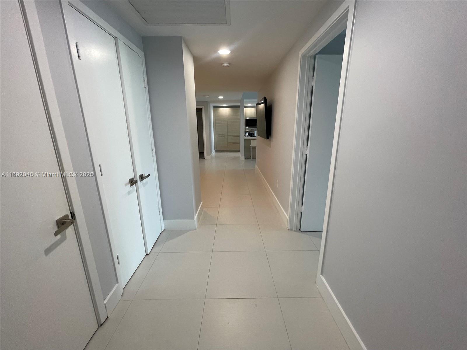 17301 Biscayne Blvd #1506 North Miami Beach, FL 33160