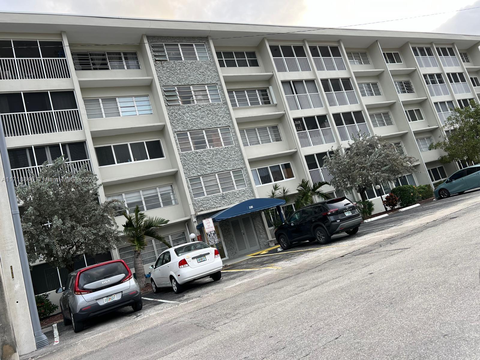 Casa de Condomínio