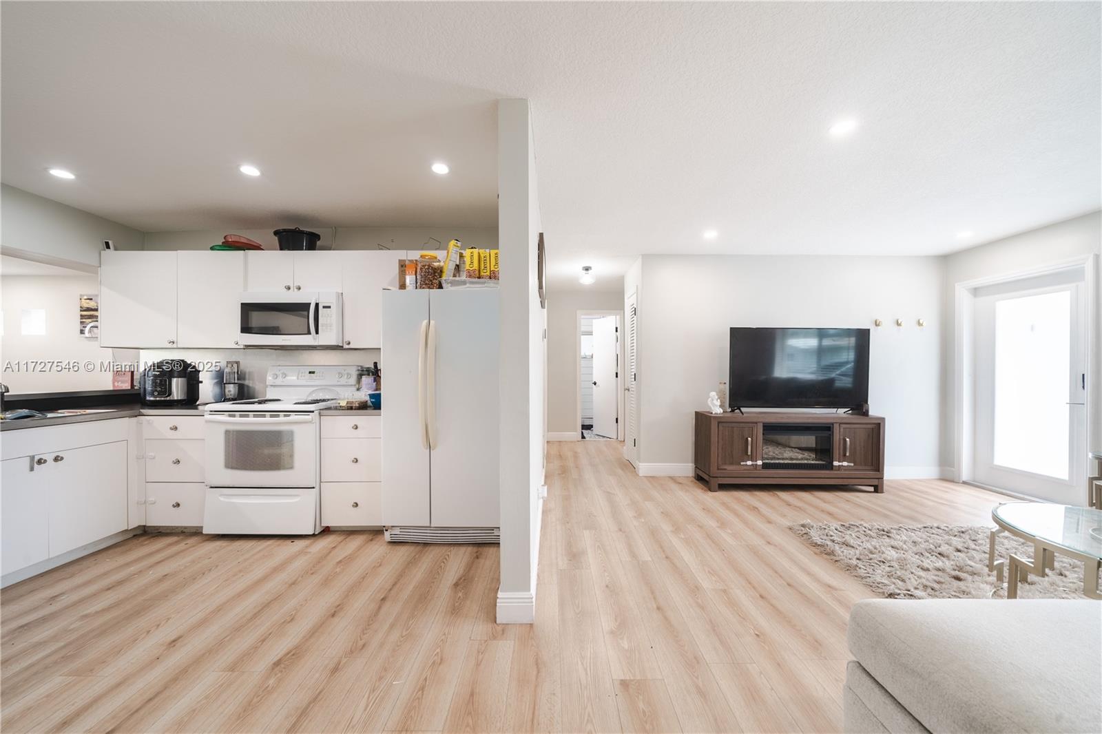 5402 NW 25th Ter,Tamarac, FL 33309