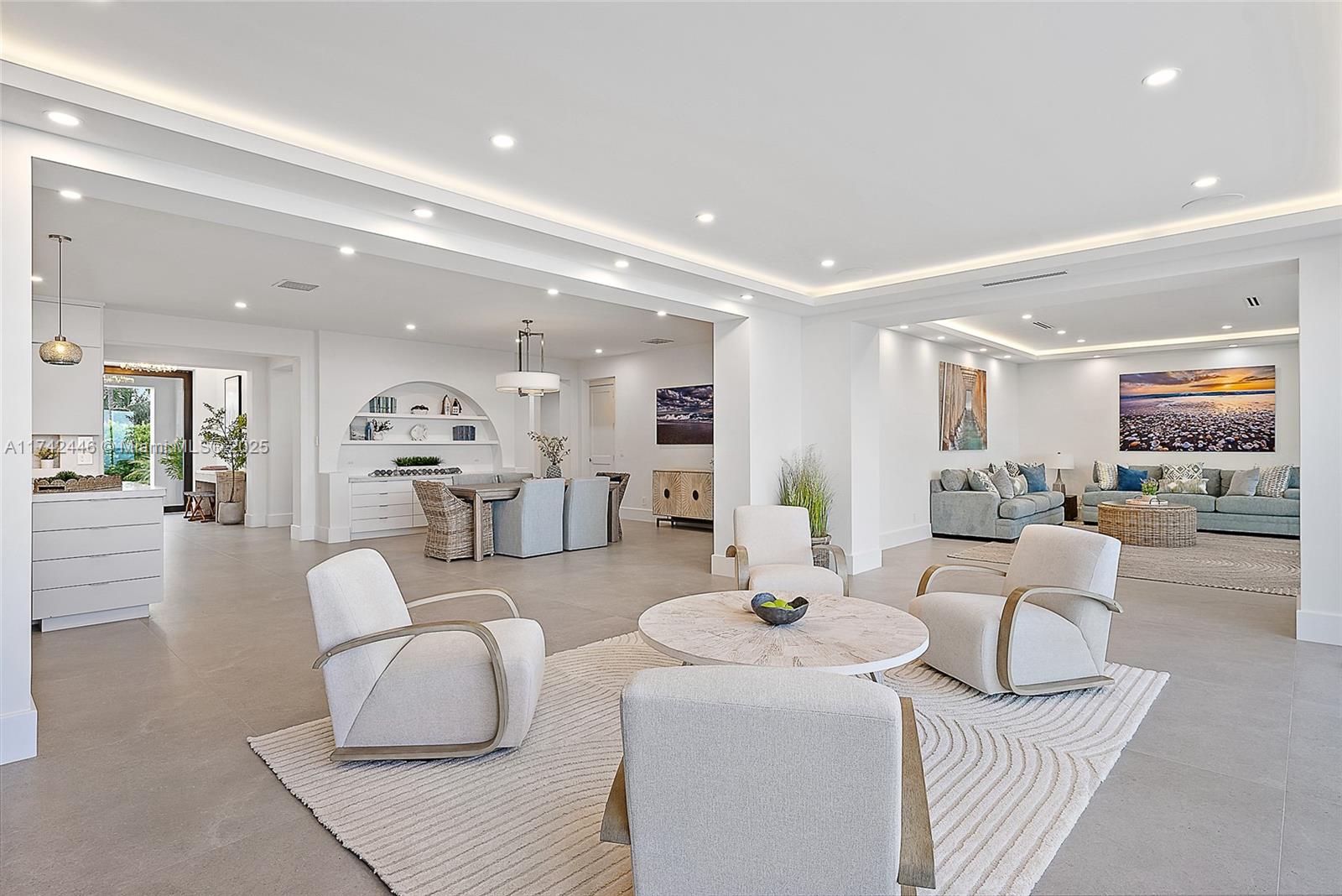 22 Ocean Dr Jupiter Inlet Colony, FL 33469