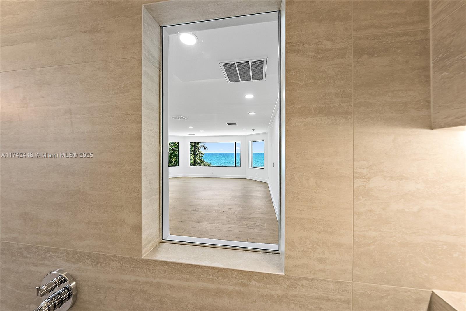 22 Ocean Dr Jupiter Inlet Colony, FL 33469